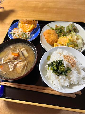 みんなの食堂in甲賀 赤い屋根