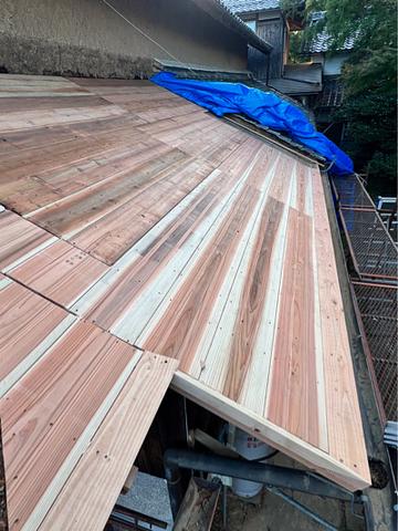 雨漏れの屋根直しました