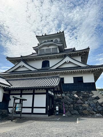 長浜城歴史博物館から