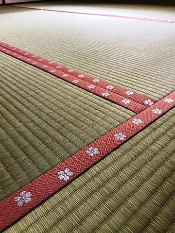 ☆50代からの住まいづくり☆梅の花柄をあしらって