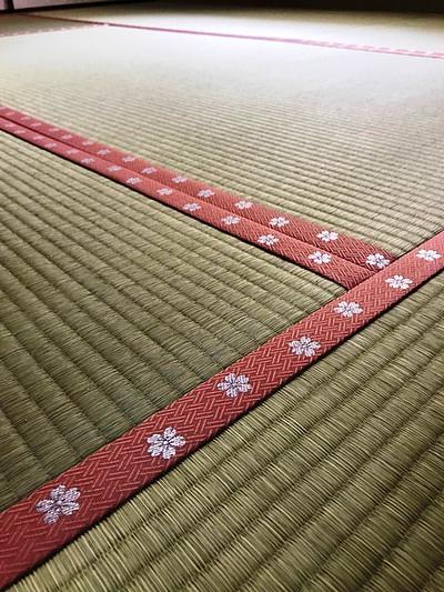 ☆50代からの住まいづくり☆梅の花柄をあしらって