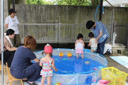 水あそびやってまーす