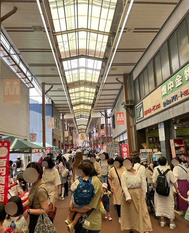 大津100円商店街