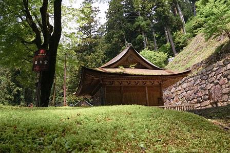 瑠璃堂を訪れた際の一枚の写真