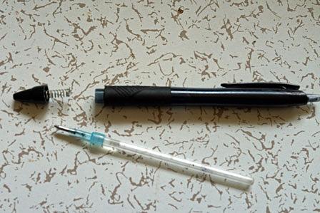 使い切ったボールペン