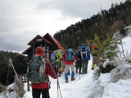 冬山登山の登竜門綿向山