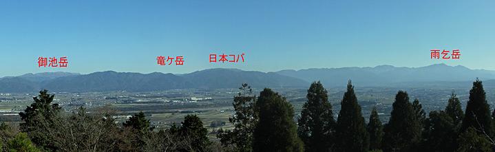 御池岳・雨乞岳が一望できる瓦屋禅寺