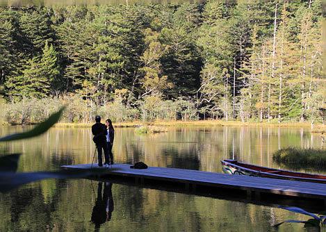 真っ赤なナナカマドになった上高地～涸沢