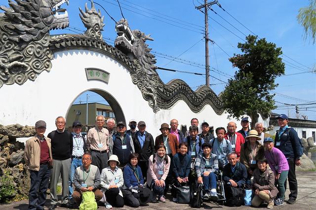 只今引っ越し作業中です。