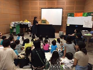 草津市立図書館（南館）☆８月