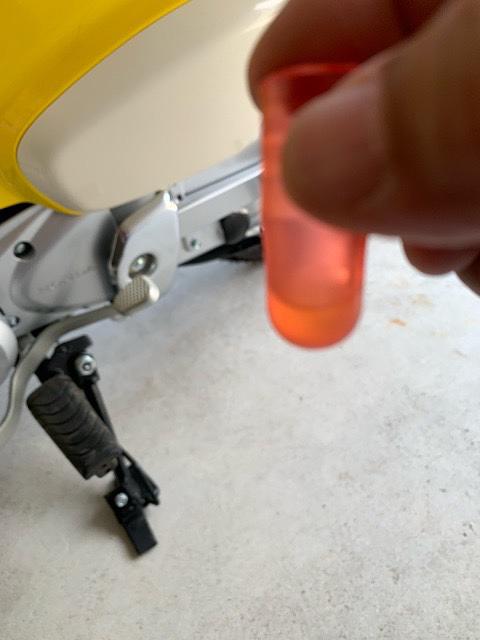 カブエアークリーナーの水排出