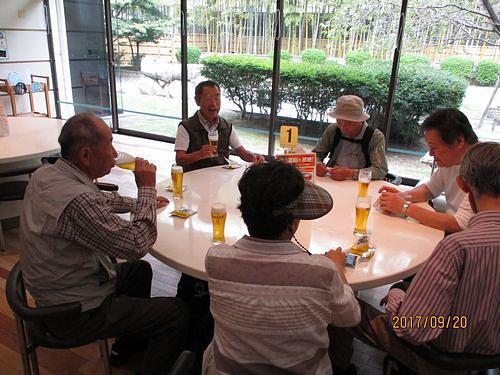 試飲会場にてその2