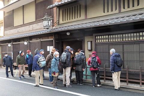 令和3年2月17日ウォーキングサークル 『伏見を歩き黄桜伏水蔵で昼食を摂る』活動報告