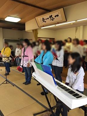 今日の発表は歌声でいっぱい！