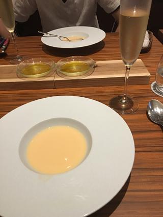 コース料理を食べに行きました