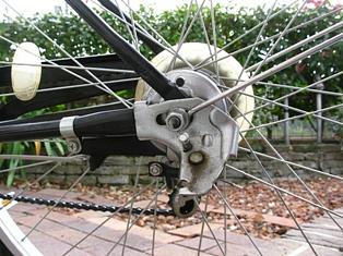 自転車修理に寄せて