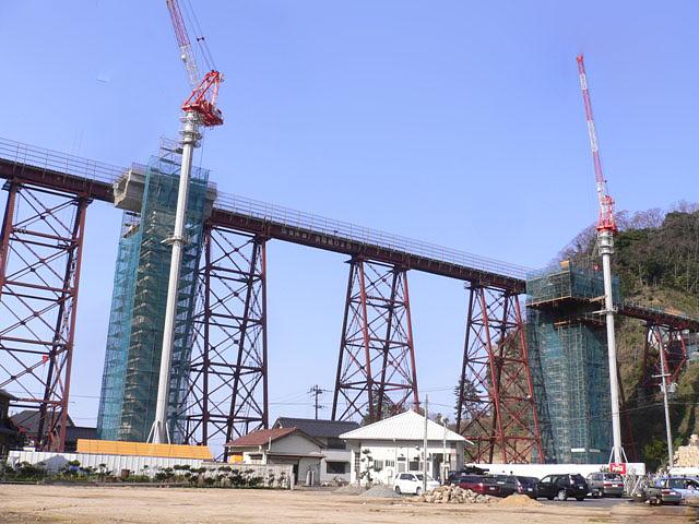 消えゆく余部鉄橋