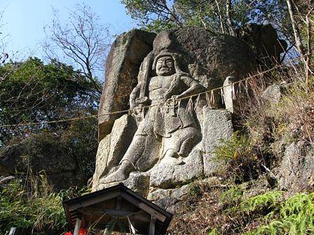 車谷不動磨崖仏