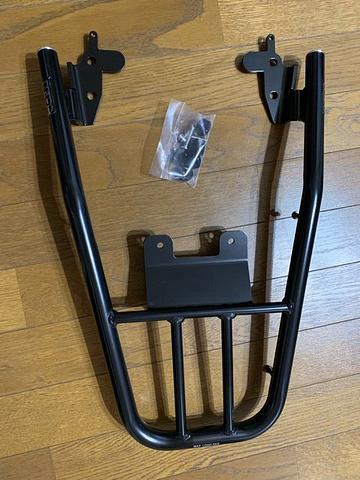 ジクサー用キャリア