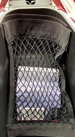 PCXシート下書類入れ