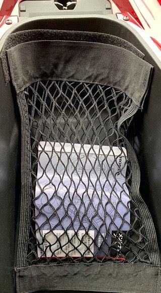 PCXシート下書類入れ