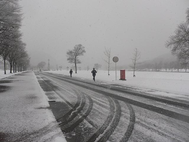 希望が丘雪中ウォーキング