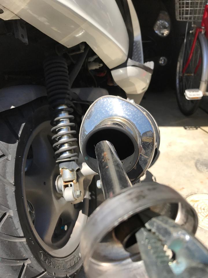 コマジェのマフラーバッフル着けたら静か過ぎた