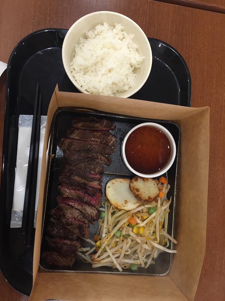 たまには、ステーキ食べねば