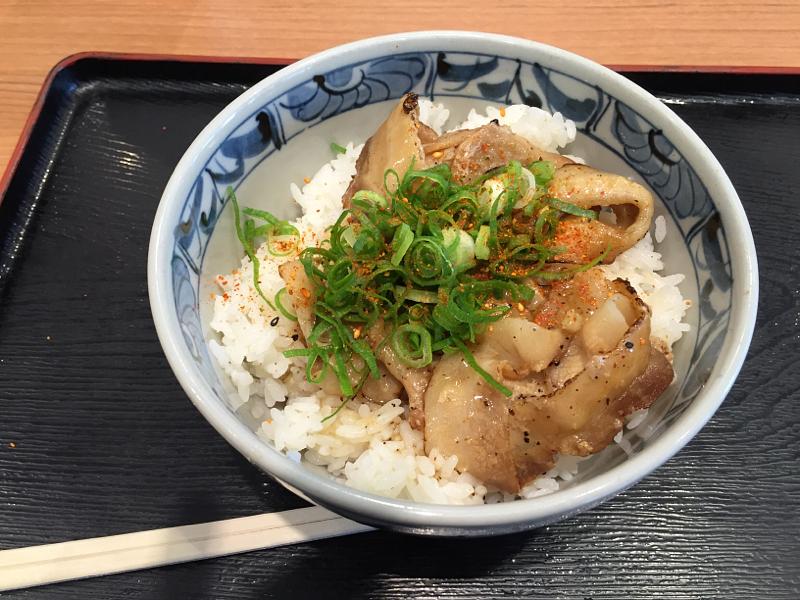 また、脂っこいもん食べて╮(╯-╰")╭