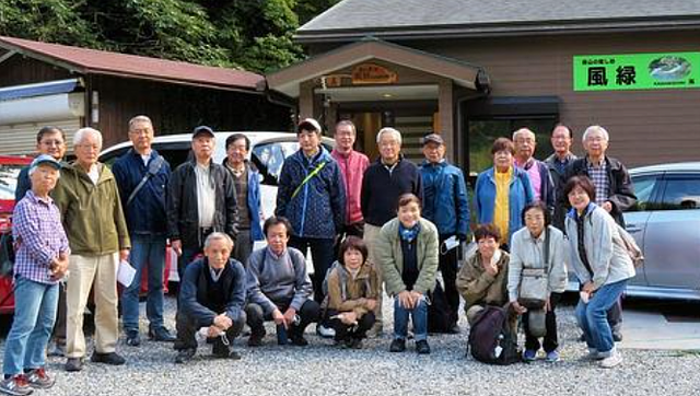 2022年10月11日多賀町のそばの花観賞と多賀そばを味わい河内の風穴へ