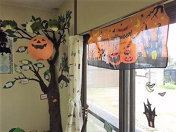 10月12日のレッスン　ハロウィンのデコレーション1