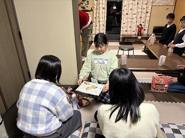 ママたちにも！Would you like a cookie?