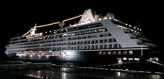 ★『アザマラ・パシュート』初寄港