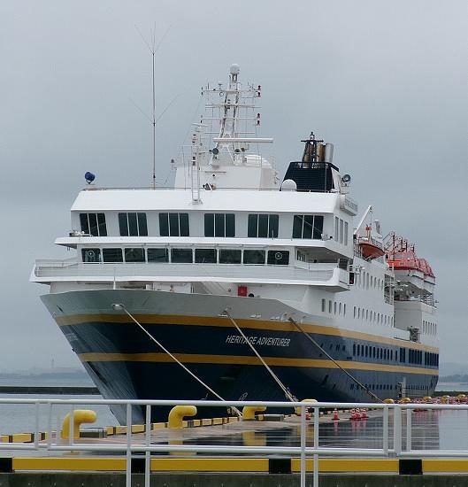 ★『ヘリテージ・アドベンチャラー』初寄港