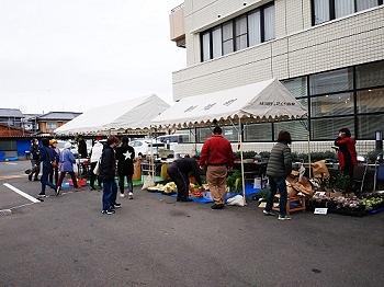 玄関周辺のようす