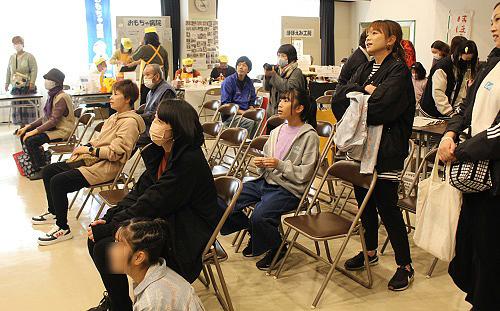 三階会場のようす