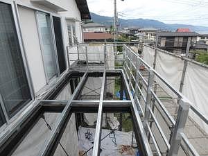 ２階リビングデッキ　