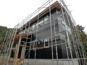 焼き板　貼る　続き