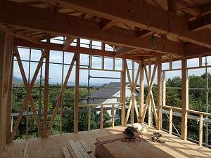 山の麓の現場なので