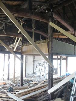 築約１００年家屋　内部解体中