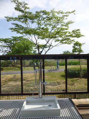 デッキ　ドッグ用水栓