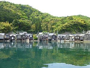 伊根の舟屋　１