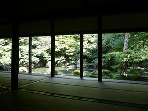横の建築美