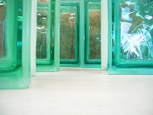 ガラスブロックで空間演出