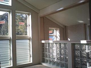 寝室と吹き抜け