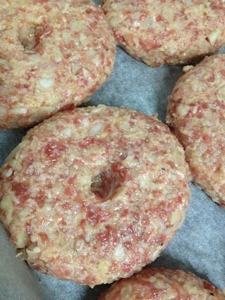 ○○○型ハンバーグ